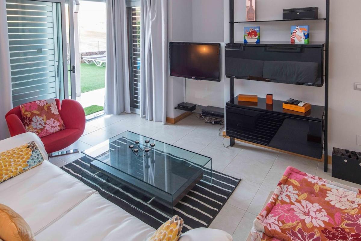 Lightbooking Piscina Privada Salobre Golf San Bartolomé Buitenkant foto