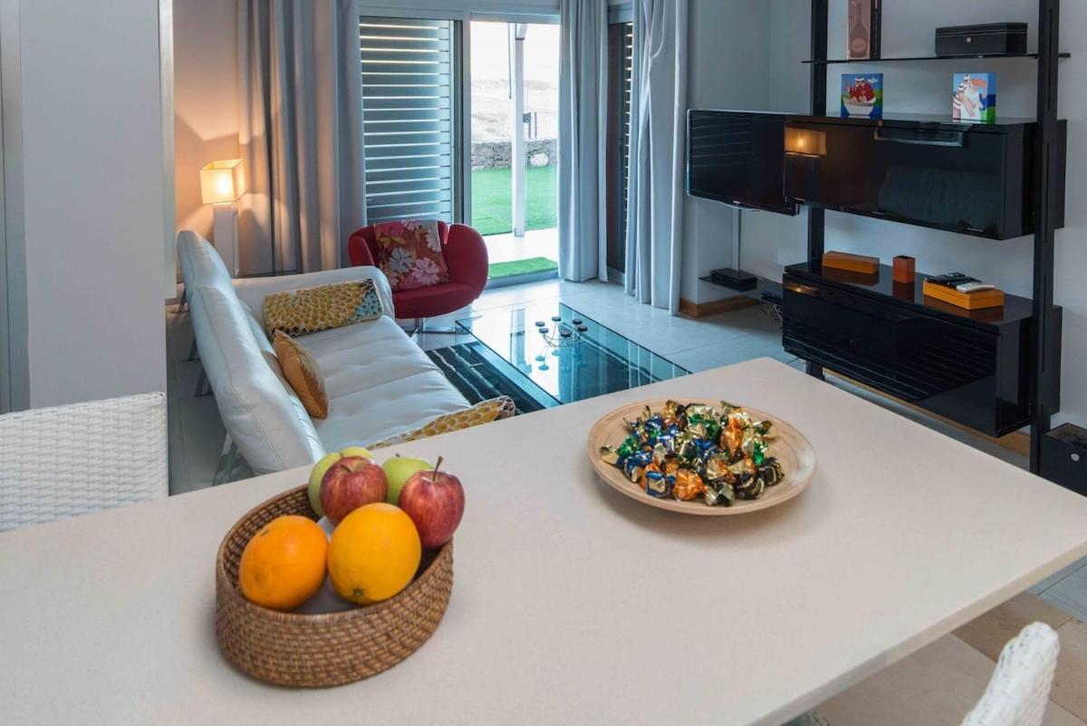 Lightbooking Piscina Privada Salobre Golf San Bartolomé Buitenkant foto
